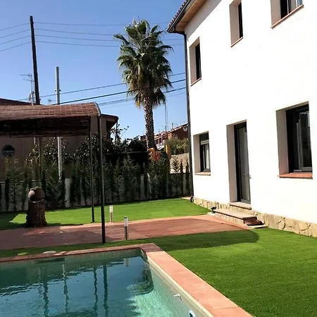 Сasa de vacaciones Casa Centro Del Pueblo Con Piscina Privada *