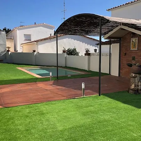 Casa Centro Del Pueblo Con Piscina Privada Сasa de vacaciones